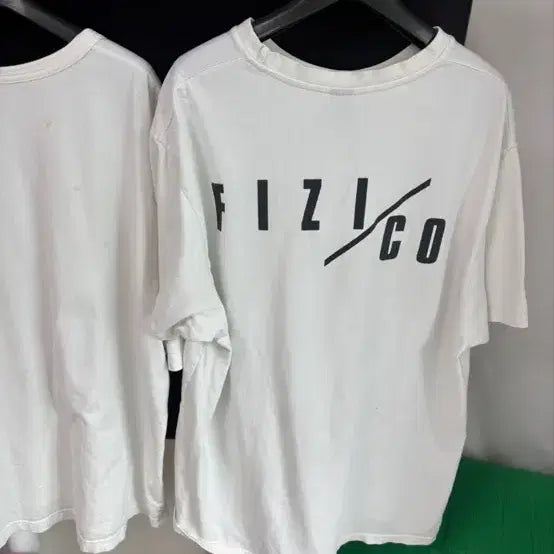[BUNJANG] Giordano, H&amp;M, Musinsa Standard, Physicore T-Shirt Bundle / 5장 지오다노 H&amp;M 2장 / 무신사스탠다드 / 피지코어 티셔츠 세트