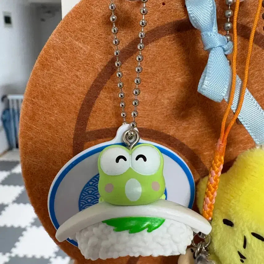 [BUNJANG] Keropi Sushi Keychain / 케로피 스시 키링