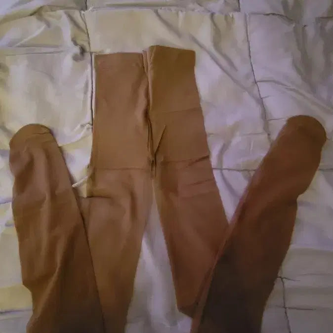 [BUNJANG] Phytoncide-Treated Coffee Brown Thin Daily Panty-Type Stockings (10-Pair Set) / 피톤치트가공 커피색 얇은 데일리 팬티형스타킹10장셋트