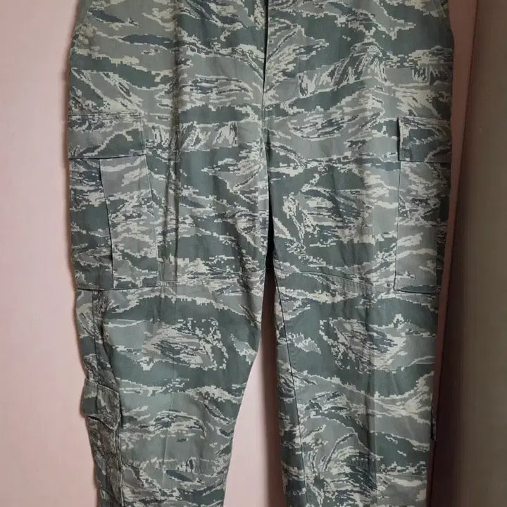 [BUNJANG] ACU Digital Camouflage Cargo Pants / ACU 디지털 카고 바지 밀리터리
