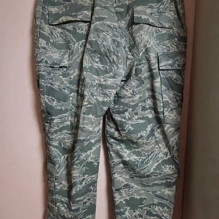 [BUNJANG] ACU Digital Camouflage Cargo Pants / ACU 디지털 카고 바지 밀리터리