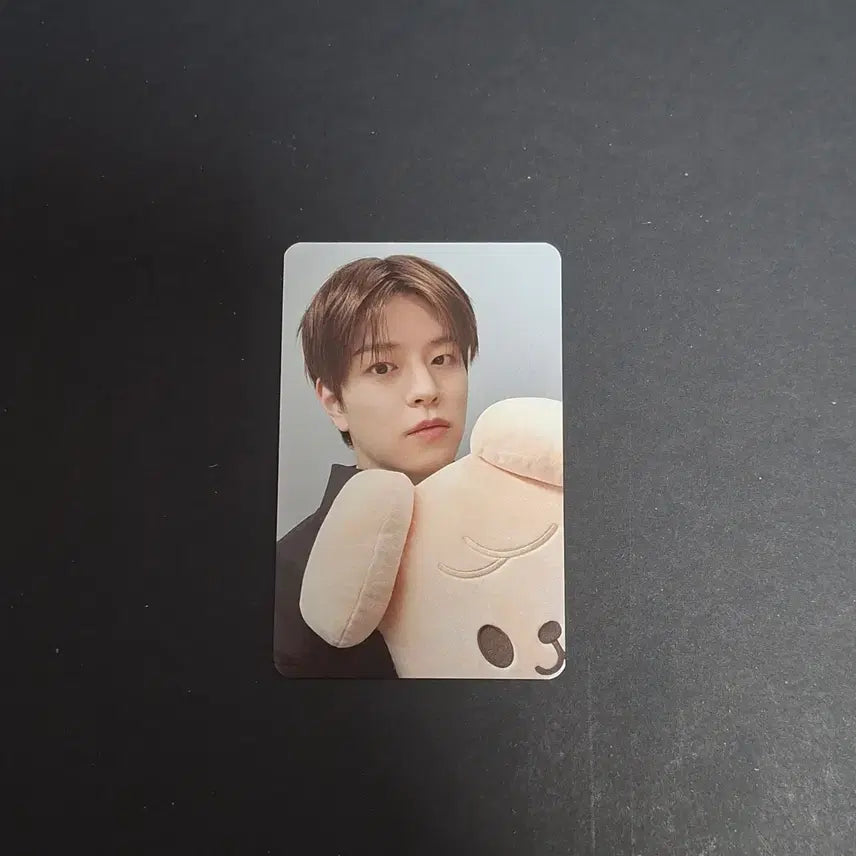 [BUNJANG] Stray Kids Seungmin EAATW Photocard / 스키즈 승민 포카 EAATW 스키주 서울 팝업 오프라인 4만원 특전 양도