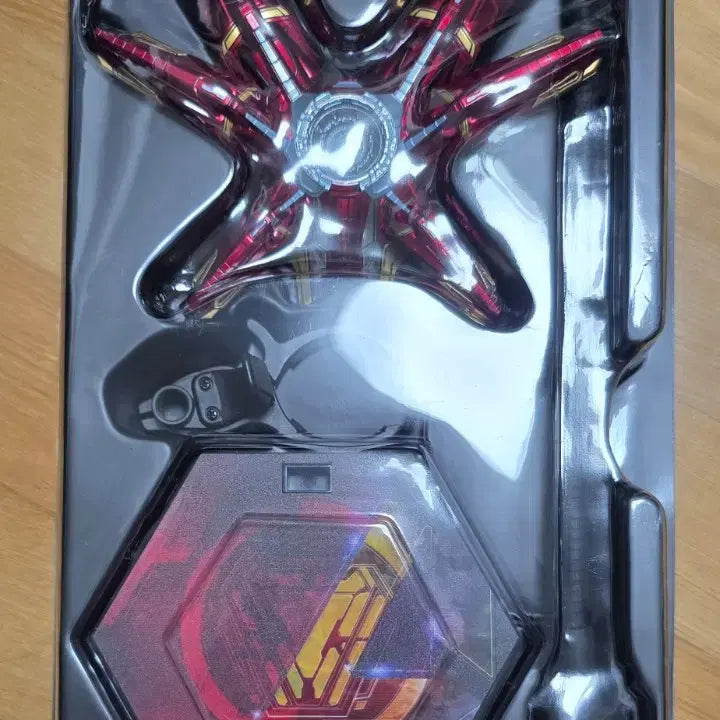 [BUNJANG] Hot Toys Iron Man Mark 85 Figure / 핫토이 아이언맨 마크85  피규어