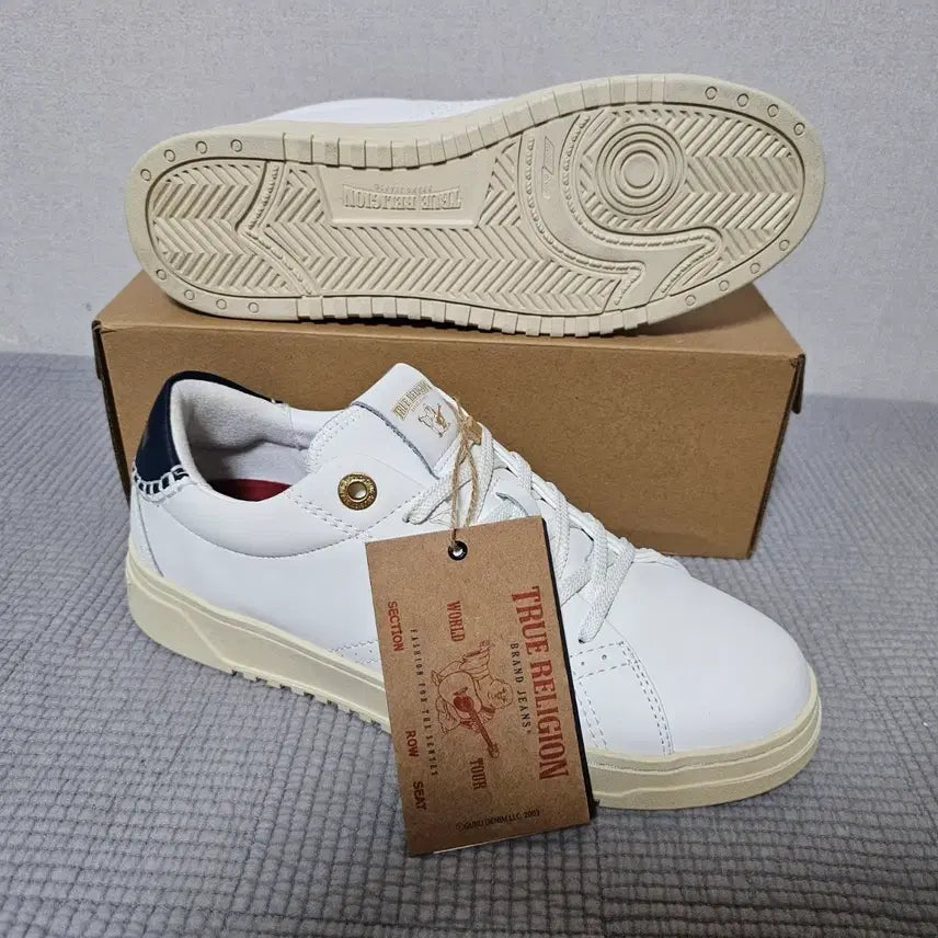 [BUNJANG] True Religion Originals Classic Sneakers / 트루릴리젼 클래식 스니커즈(1회착)