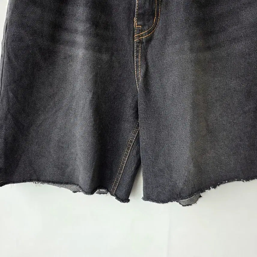 [BUNJANG] Black Denim Shorts / 26/블랙진 데님 반바지/새제품