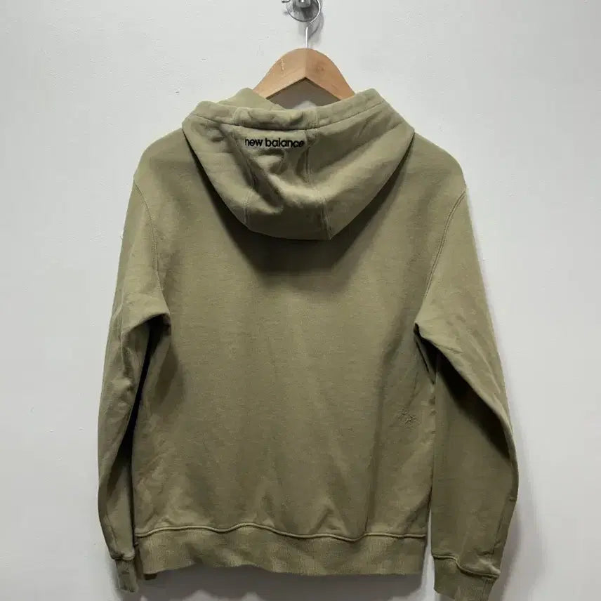 [BUNJANG] New Balance Khaki Hooded Sweatshirt - Medium / 뉴발란스 카키색 후드티 M
