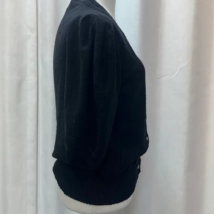 [BUNJANG] TIME Gold Button Short-Sleeve Knit Cardigan Black / TIME 금장 버튼 반팔 니트 가디건 블랙 90 새옷급