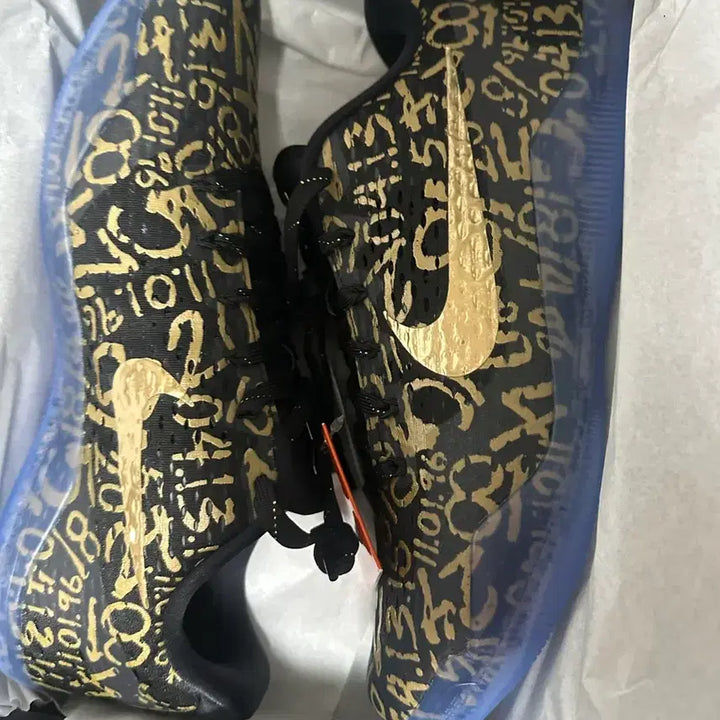 [BUNJANG] Nike Kobe 11 Basketball Shoes (Size 285) / 나이키 코비 11 285사이즈