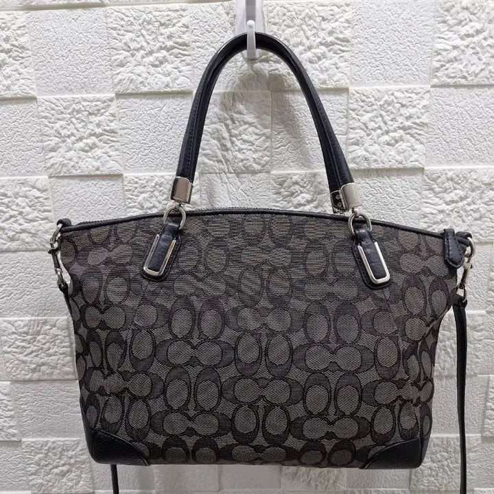 [BUNJANG] Coach Shoulder Bag / 코치 숄더백 (택포)