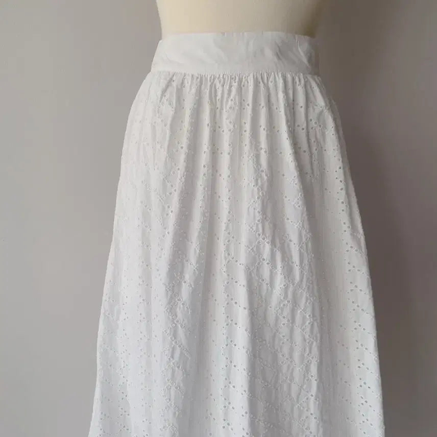 [BUNJANG] Tara Jamong White Long Skirt / 타라자몽 화이트 롱스커트