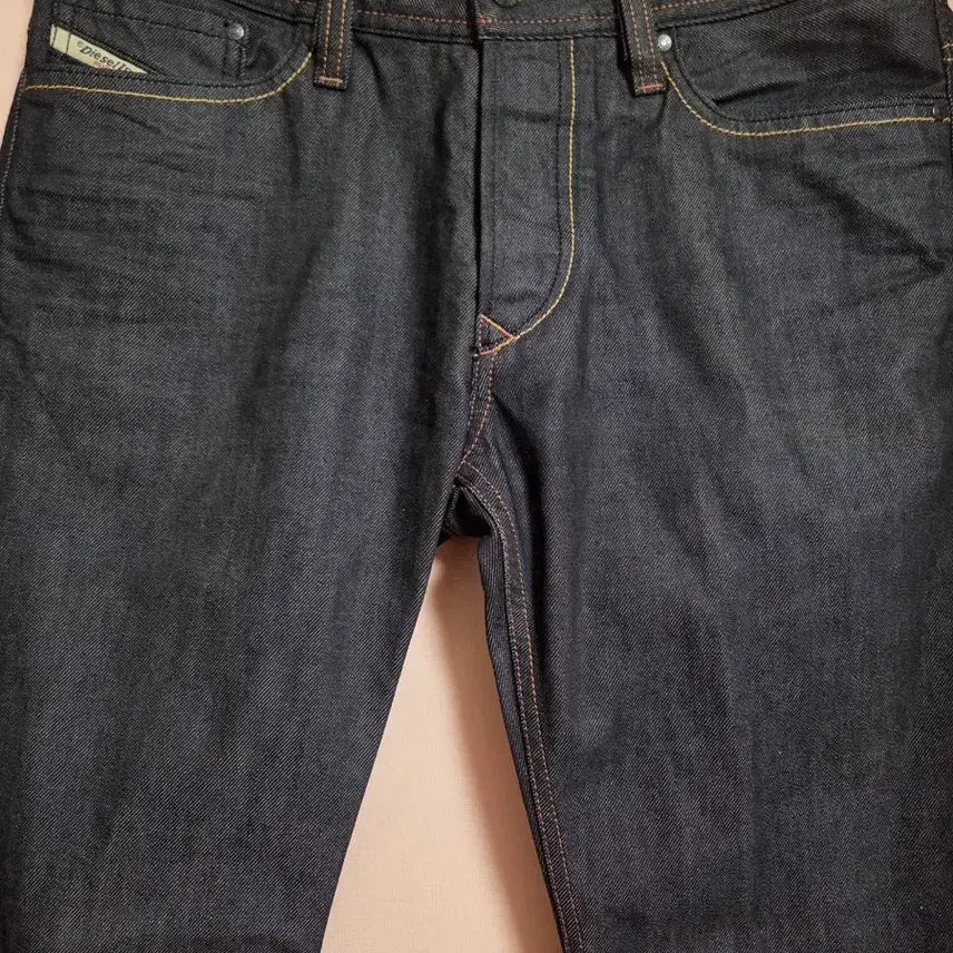 [BUNJANG] Diesel Dark Wash Slim Straight Fit Denim Jeans / 디젤 다크 워싱 데님 청바지