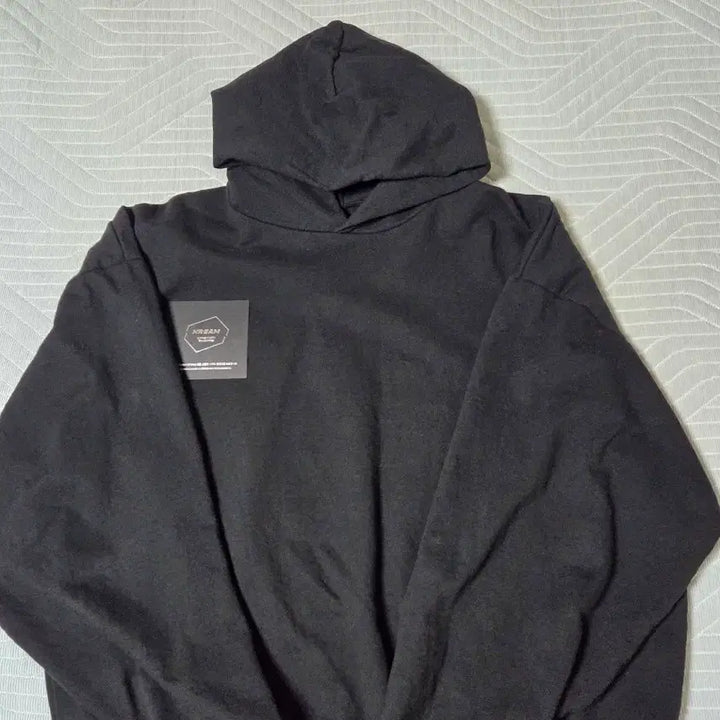 [BUNJANG] Adidas Yeezy Season 6 Hooded Sweatshirt Black Size 2 / (2)yzy 이지 후드티 블랙 yeezy