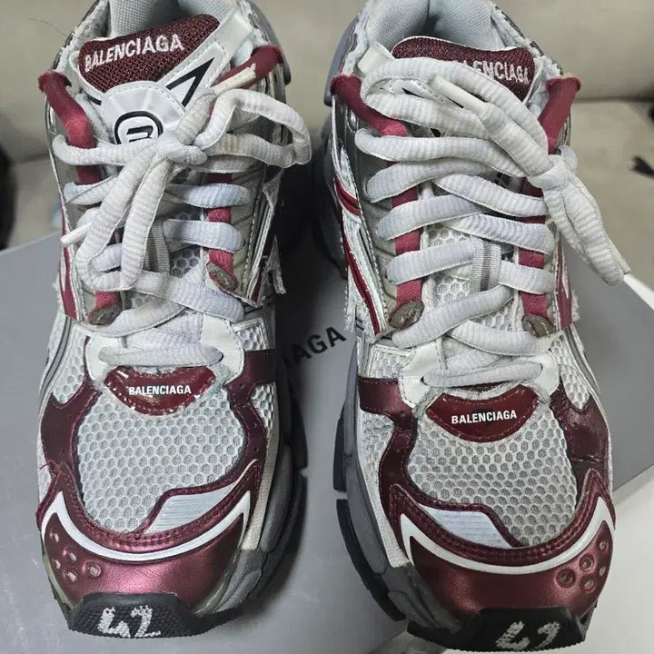 [BUNJANG] Balenciaga New Runner Burgundy Size 42 / 발렌시아가 뉴러너 버건디 42