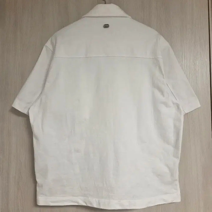 [BUNJANG] Solid Homme 25FW Snap Button Collar Short Sleeve T-Shirt / 솔리드옴므 25FW 스냅버튼 카라 반팔 티셔츠 46