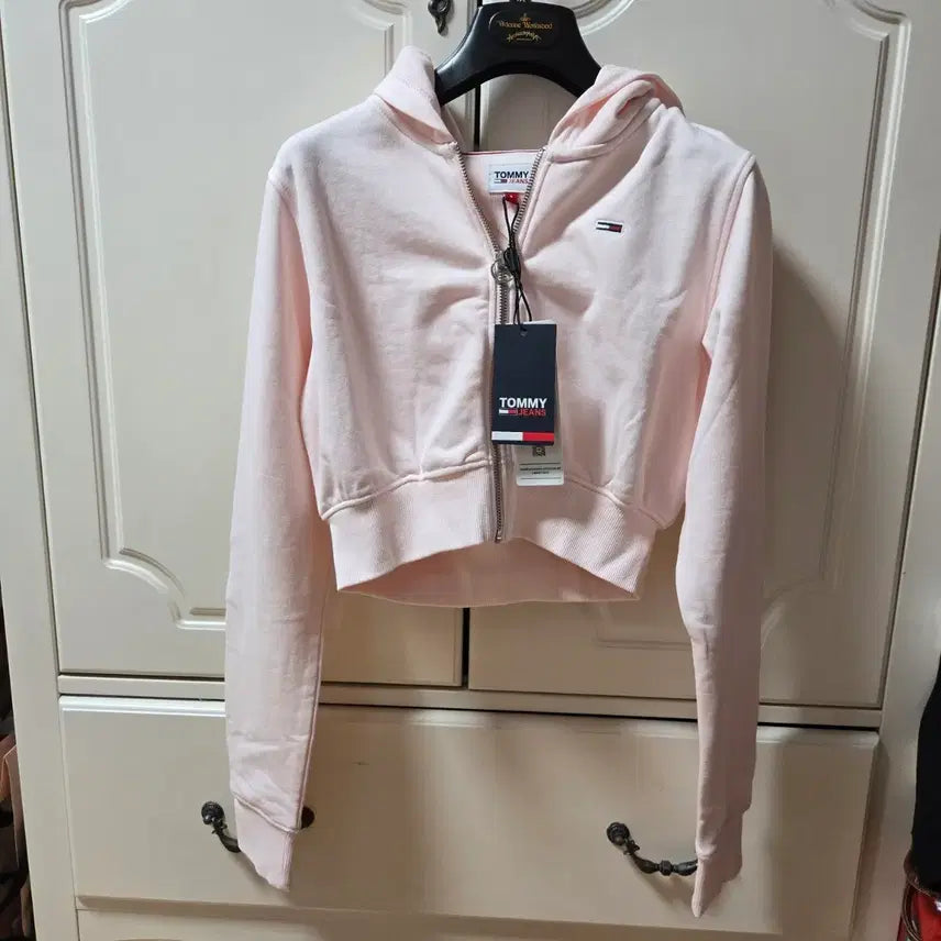[BUNJANG] Tommy Hilfiger Pink Cropped Hoodie Zip-Up / 새상품 타미힐피거 핑크 크롭 후드집업
