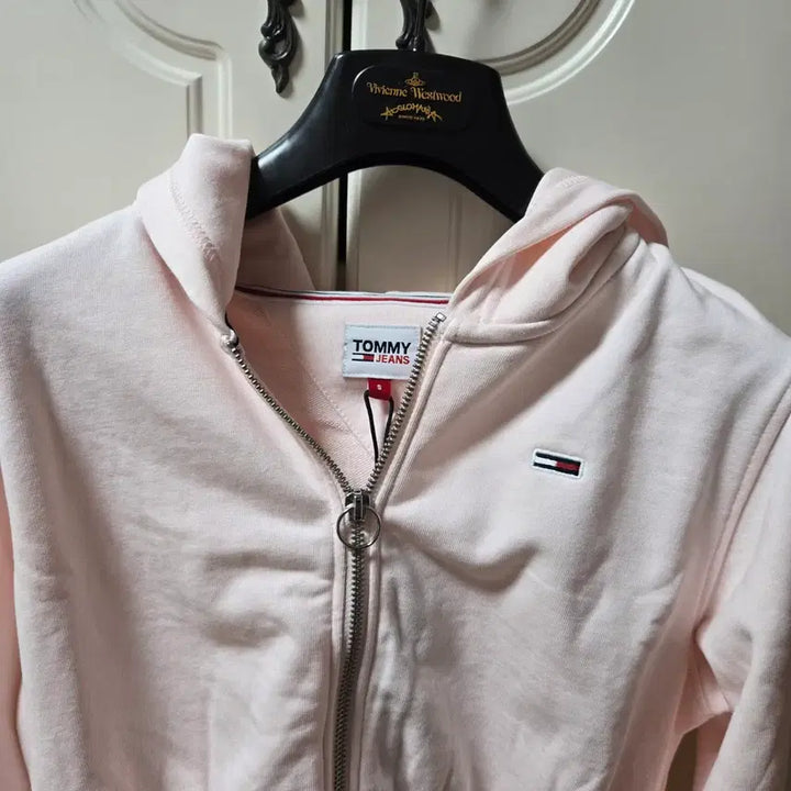 [BUNJANG] Tommy Hilfiger Pink Cropped Hoodie Zip-Up / 새상품 타미힐피거 핑크 크롭 후드집업