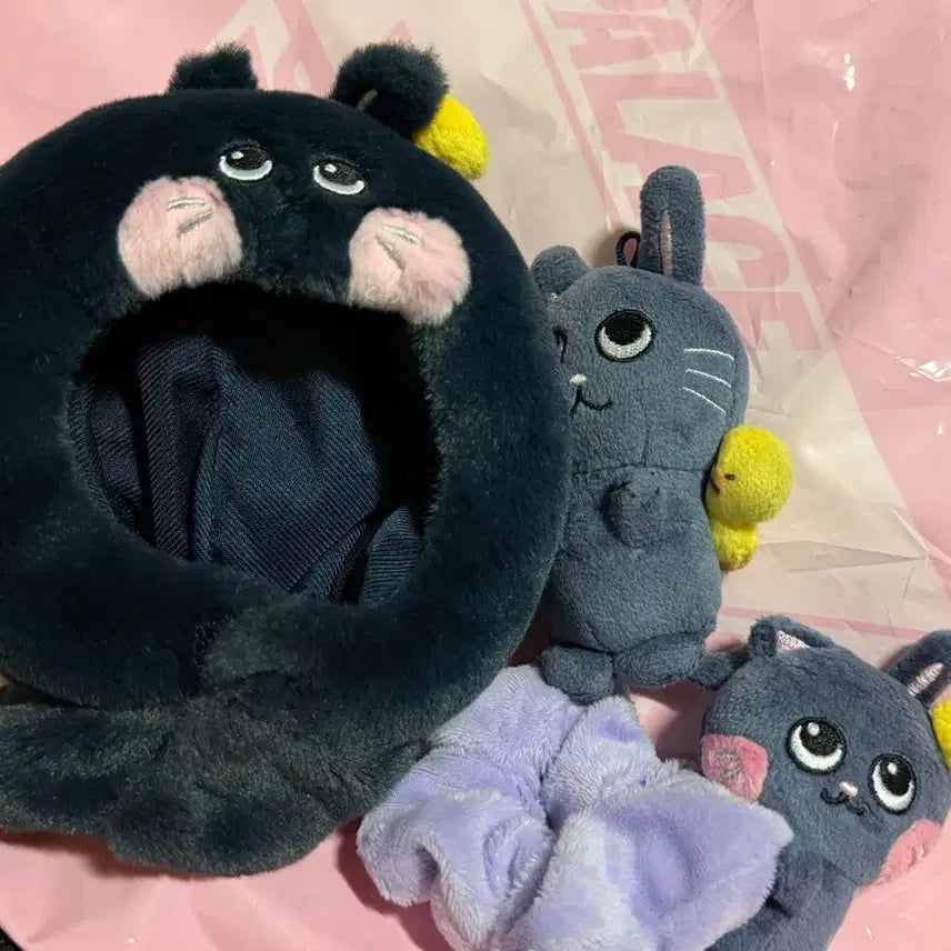 [SOLD OUT] 토냥덕 스크런치 케이프 일괄판매