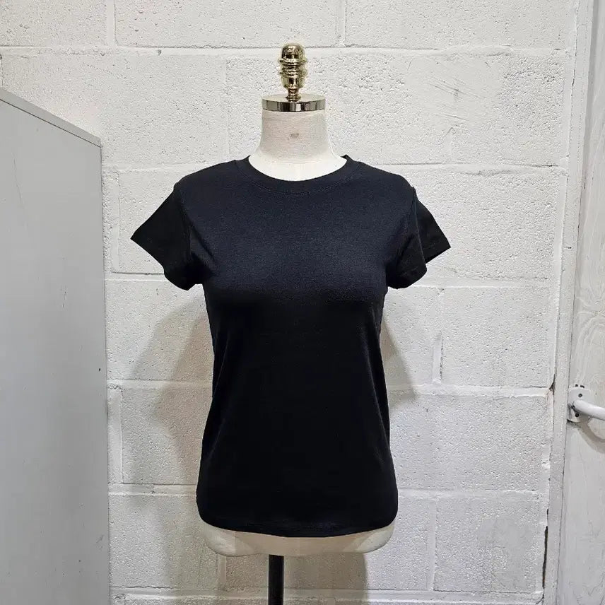 [BUNJANG] Soft Plain Round Short Sleeve T-Shirt - Black / 부드러운 무지 라운드 숏반팔- 블랙