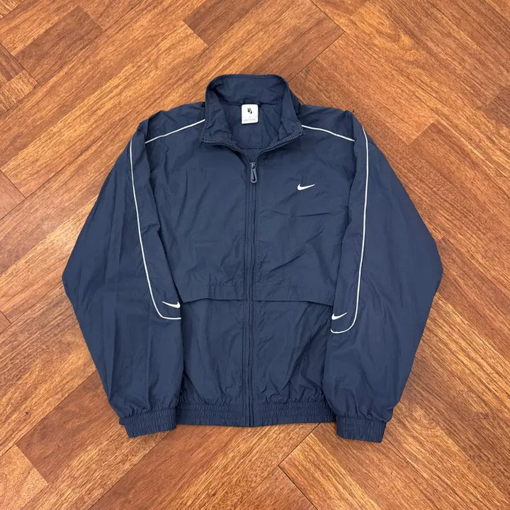 [BUNJANG] Nike NSW Solo Swoosh Woven Jacket Thunder Blue / L 나이키 NSW 솔로 스우시 우븐 썬더블루 바람막이 자켓