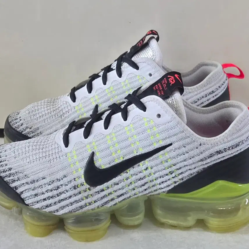 [BUNJANG] Nike Air VaporMax Flyknit 3.0 Retro Future Running Shoes / [235] 나이키 에어 베이퍼맥스 플라이니트3.0 레트로퓨쳐ㅡ최저가