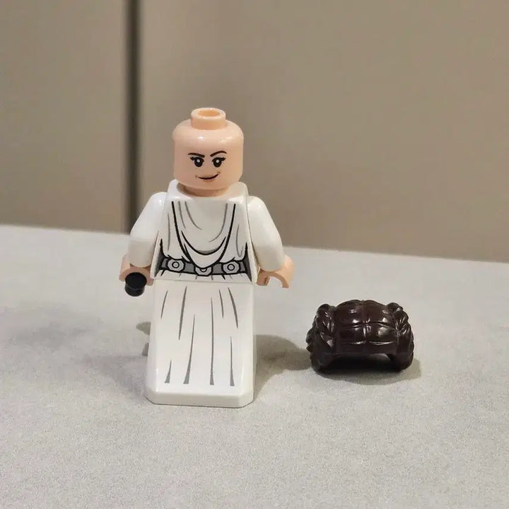 [BUNJANG] LEGO Star Wars Princess Leia Minifigure / 레고스타워즈 레아공주 미니피규어