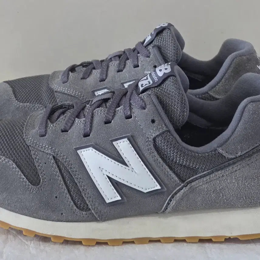 [BUNJANG] New Balance Classic 373v2 Gray Running Shoes / [270] 뉴발란스 클래식 373v2 그레이ㅡ단종매물,최저가