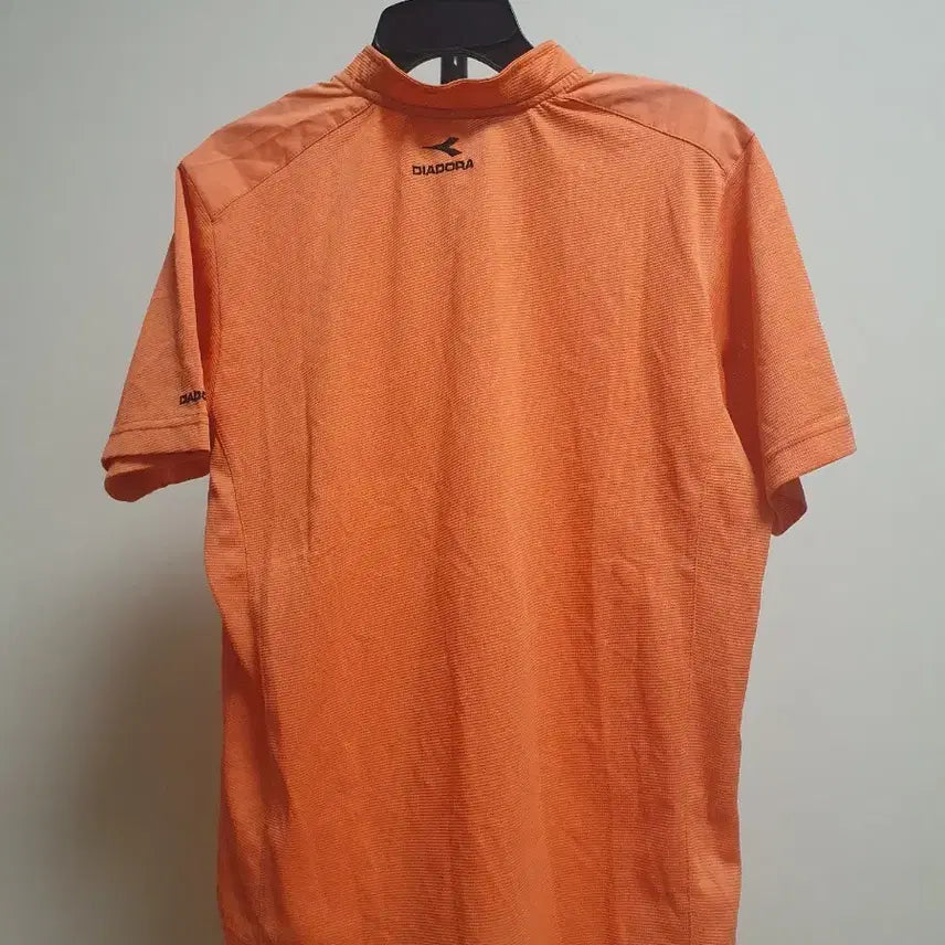 [BUNJANG] Diadora Orange Half-Zip Short Sleeve T-Shirt Women&