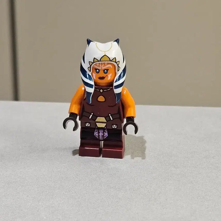 [BUNJANG] LEGO Star Wars Ahsoka Tano Minifigure (Short Legs) / 레고스타워즈 아소카타노 미니피규어