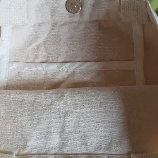 [BUNJANG] Magnetic Closure Bag with Inner Pocket / 미사용) 새 상품)  내부 포켓이 있는, 자석 여밈 가방