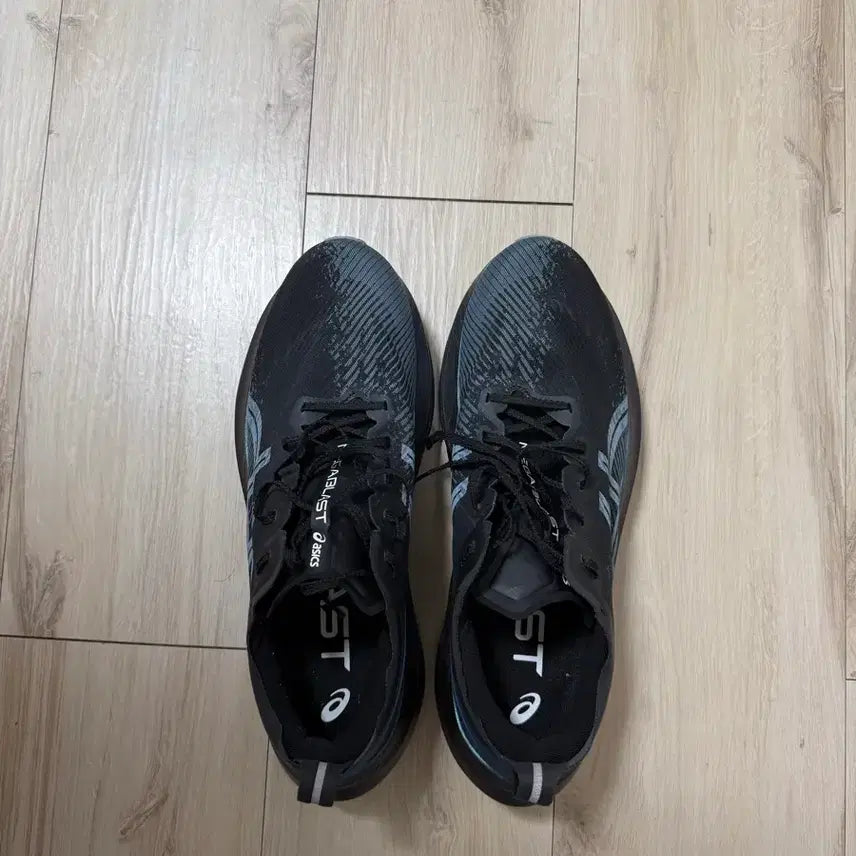 [BUNJANG] Asics Megablast 285 / 아식스 메가블라스트 285