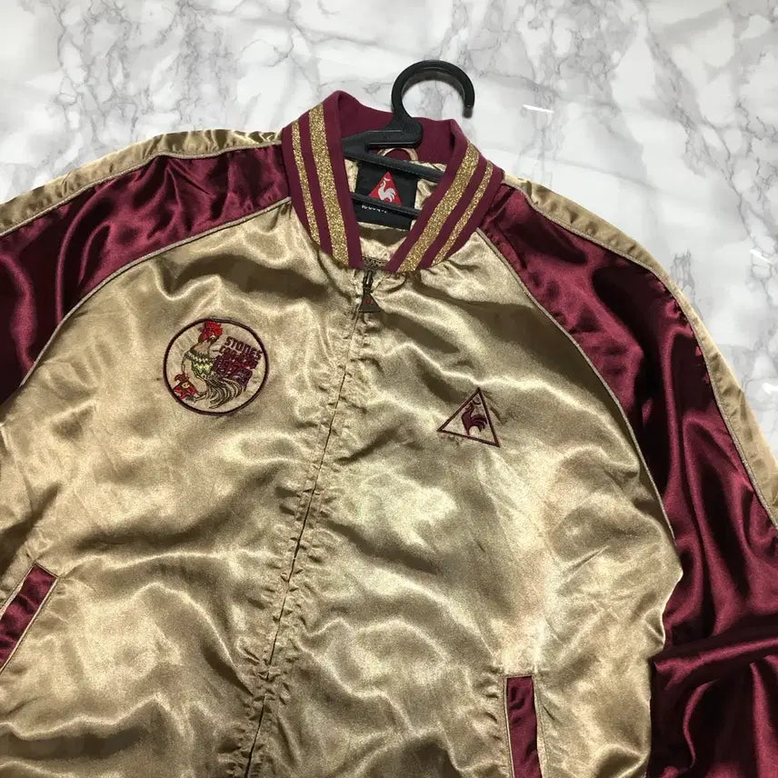 [BUNJANG] Le Coq Sportif Embroidered Sukajan Jacket Burgundy / 르꼬끄 스카잔 자켓 희귀 스카쟌 버건디