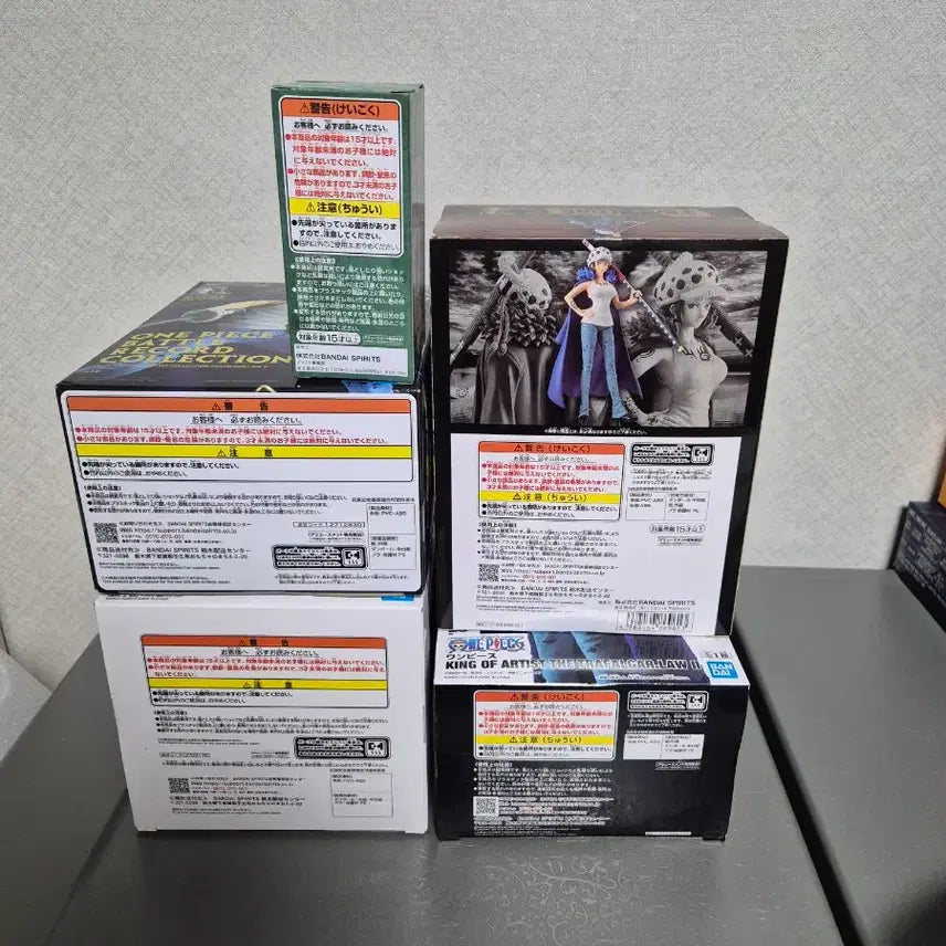 [BUNJANG] Banpresto One Piece Trafalgar Law 5 Figure Bundle Set / 원피스 트라팔가 로 피규어 5종 일괄 (반프레스토)