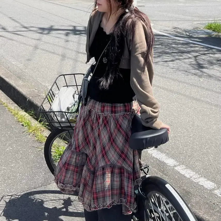 [BUNJANG] Morigirl Red Check Ruffled Asymmetrical Skirt / 모리걸 하구미 레드 체크 캉캉 언발 스커트