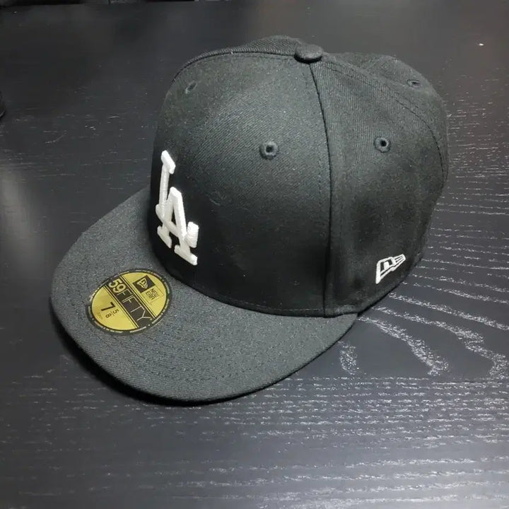 [BUNJANG] New Era 59FIFTY LA Dodgers Fitted Hat (7 5/8) / 뉴에라 (7 5/8) 59피프티  60.6cm