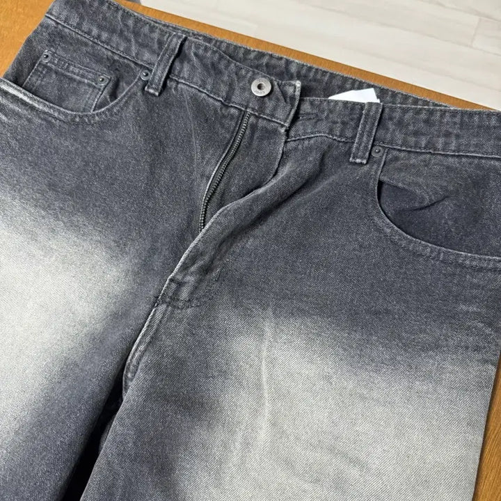 [BUNJANG] COER Washed Charcoal Semi Wide Jeans (M) / 쿠어 워시드 차콜 세미 와이드 진 m 판매