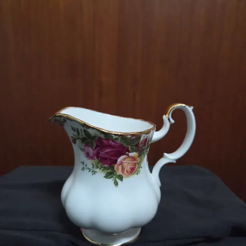 [BUNJANG] Royal Albert Imperial Rose Jug / 로얄알버트 황실장미 저그