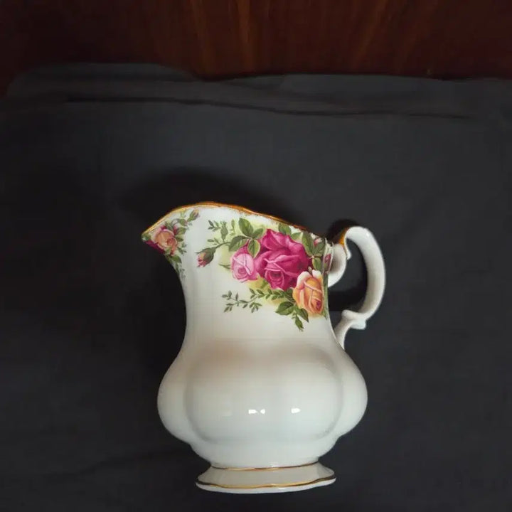 [BUNJANG] Royal Albert Imperial Rose Jug / 로얄알버트 황실장미 저그