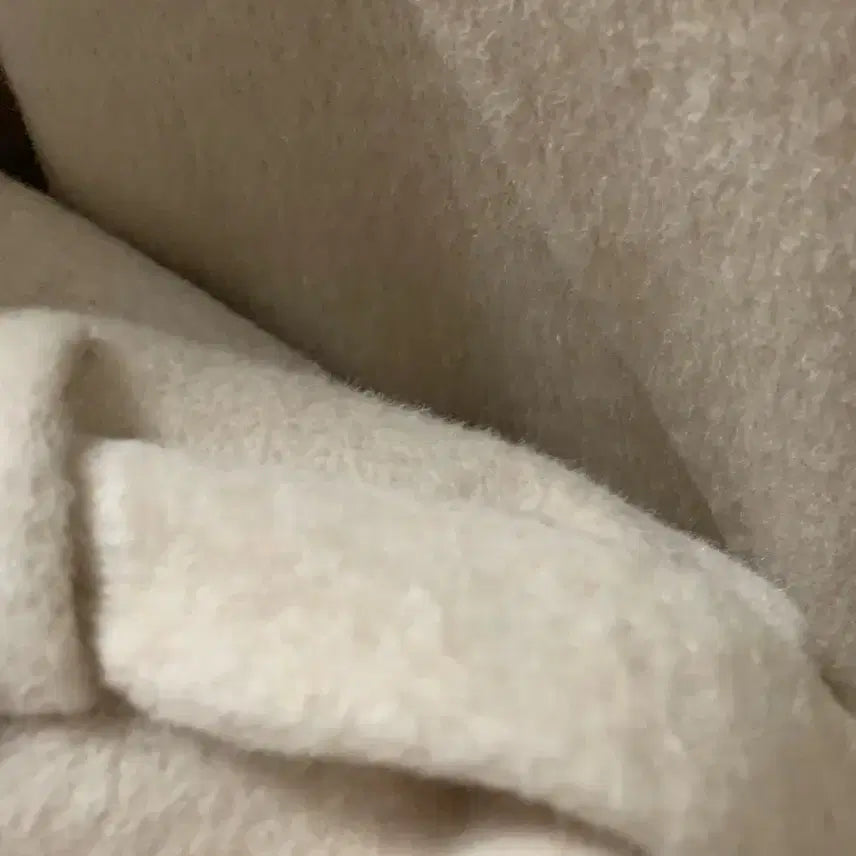 [BUNJANG] Tilashda Alpha Alpaca Premium Handmade Red Label Coat / 틸아이다이 알파카 프리미엄 핸드메이드 레드라벨 코트