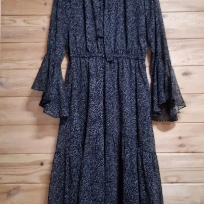 [BUNJANG] Donacaran New York Chiffon Flower Long Dress / 도나카란 뉴욕 쉬폰 플라워 롱 원피스