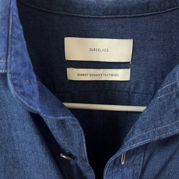 [BUNJANG] Our selves Chambray Shirt Size 1 / 아워셀브스 샴브레이셔츠 (1)