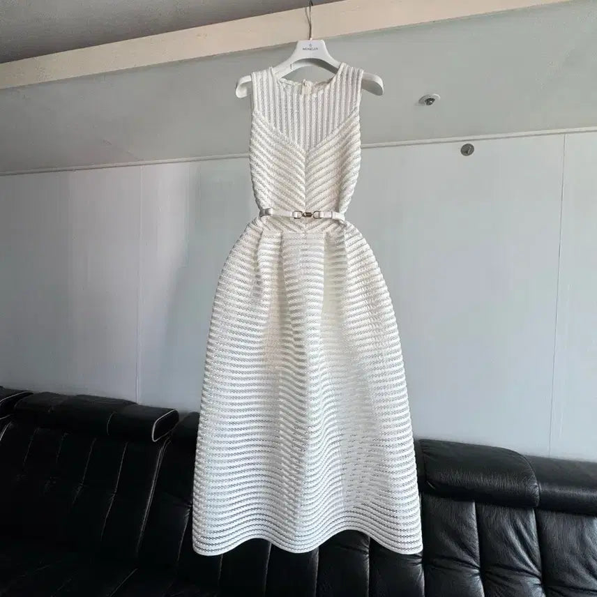 [BUNJANG] Maje See-Through Dress / 마쥬 시스루 원피스 새상품급