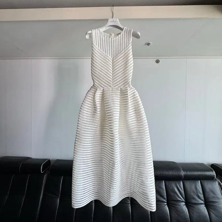 [BUNJANG] Maje See-Through Dress / 마쥬 시스루 원피스 새상품급