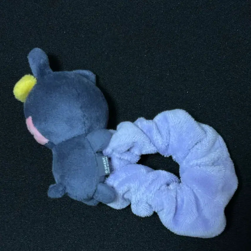 [SOLD OUT] 라이즈 원빈 토냥덕 스크런치 양도