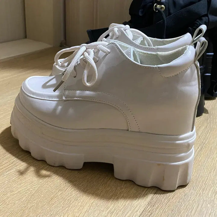 [BUNJANG] White Platform Sneakers (11cm Heel) / 화이트 통굽 신발 스탠팅화 11 센치