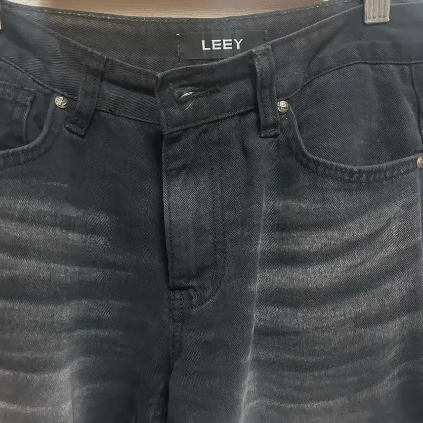 [BUNJANG] LEEY Black Washed Cargo Pants / LEEY 블랙 워싱 카고 바지