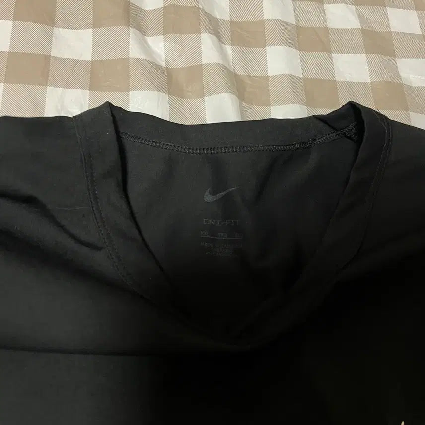 [BUNJANG] Nike Dri-FIT Black XXL Performance Training T-Shirt / 나이키 드라이핏 반팔 검정 XXL 기능성 운동복 트레이닝복