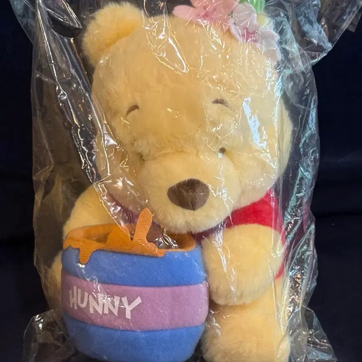 [BUNJANG] Compose Coffee Winnie the Pooh Honey Pot Plush / 컴포즈커피 곰돌이푸 꿀단지 인형