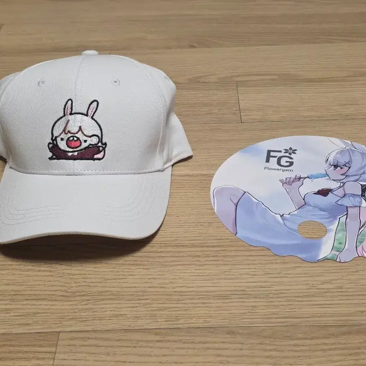 [BUNJANG] Dried Persimmon Hat + Fan Set / 꽃감이 모자+부채 팝니다