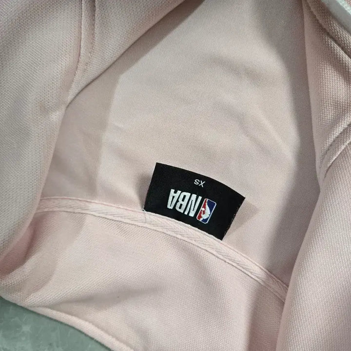 [BUNJANG] Washington Wizards Pink Floral Embroidered Training Suit Set / 워싱턴 위저즈 핑크 트레이닝복 세트