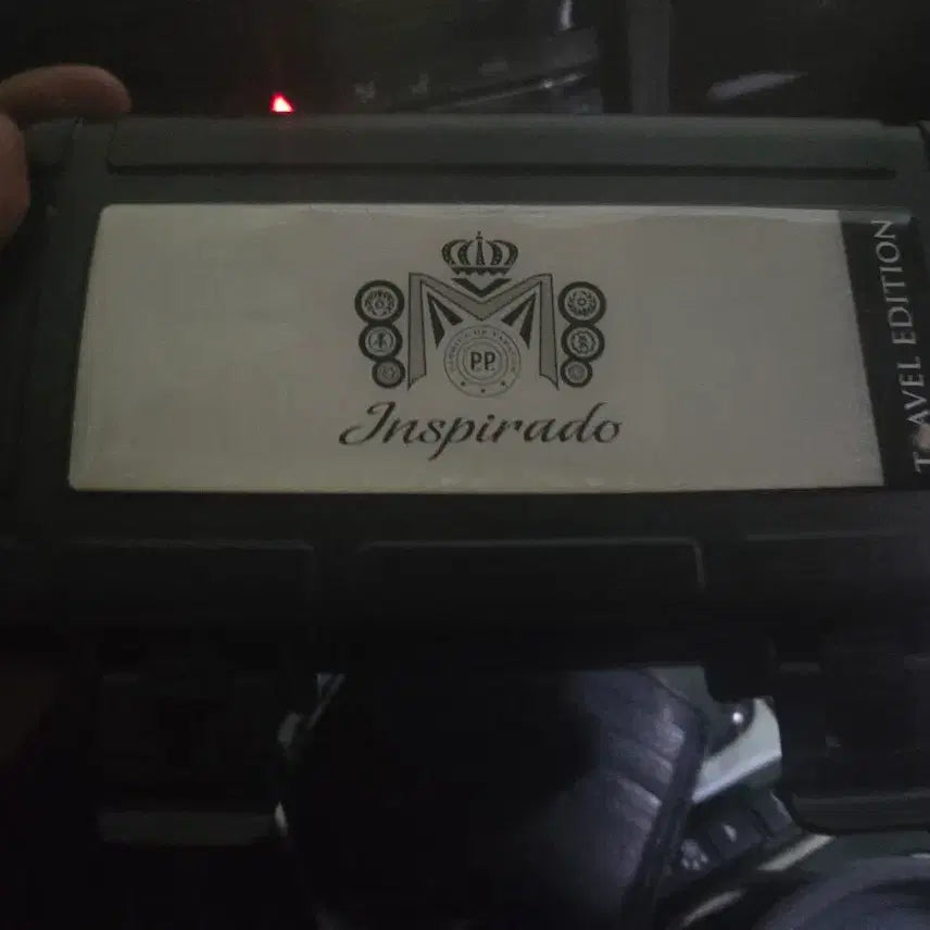 [BUNJANG] Macanudo Inspirado Cigar Humidor Set with 4 Cigars / [시가,희소성] 시가 브랜드 Macanudo Inspirado 제품입니다